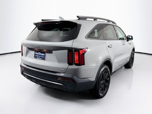 Used 2023 Kia Sorento S AWD/4WD image 10