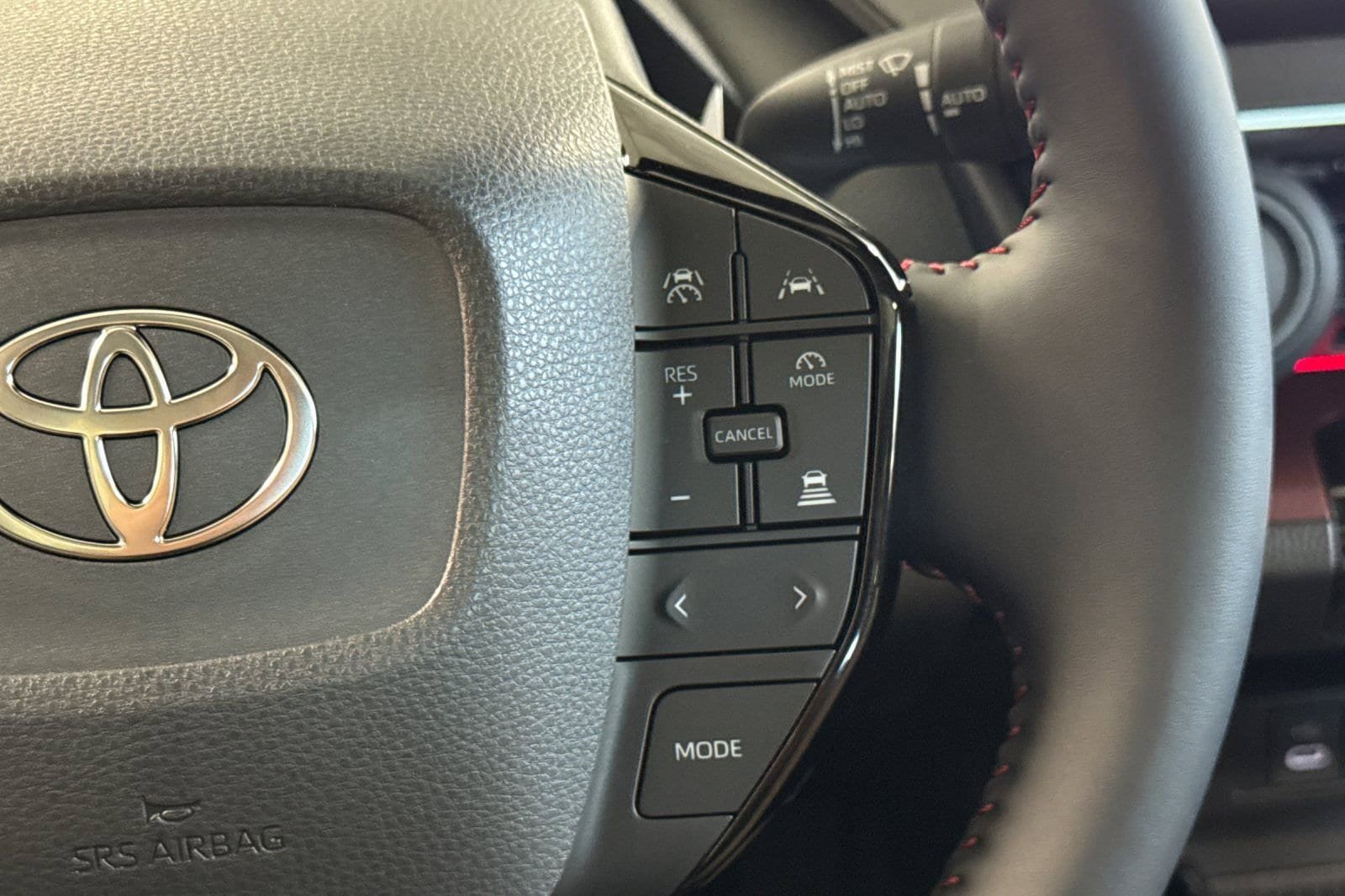 New 2026 Toyota Prius Plug-In Hybrid FWD image 29