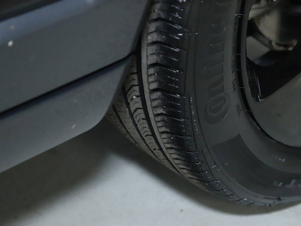 Used 2019 Jeep Compass Altitude image 38