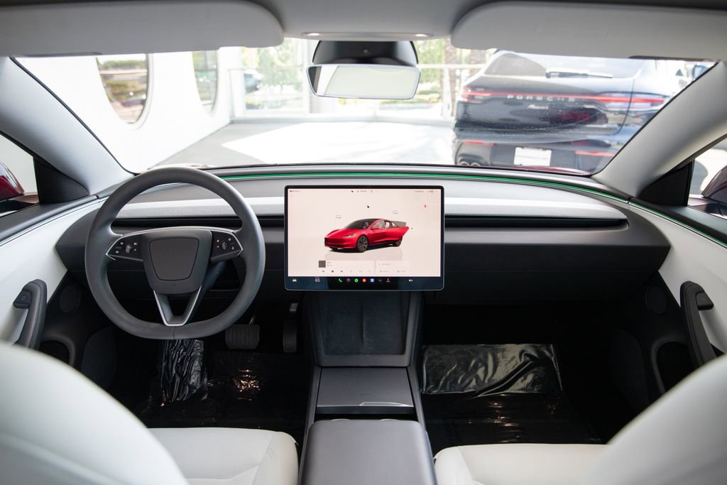 Used 2024 Tesla Model 3 Long Range AWD/4WD image 15