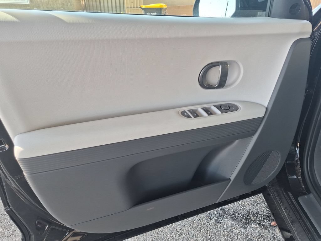 New 2026 Hyundai Ioniq 5 SEL RWD image 12
