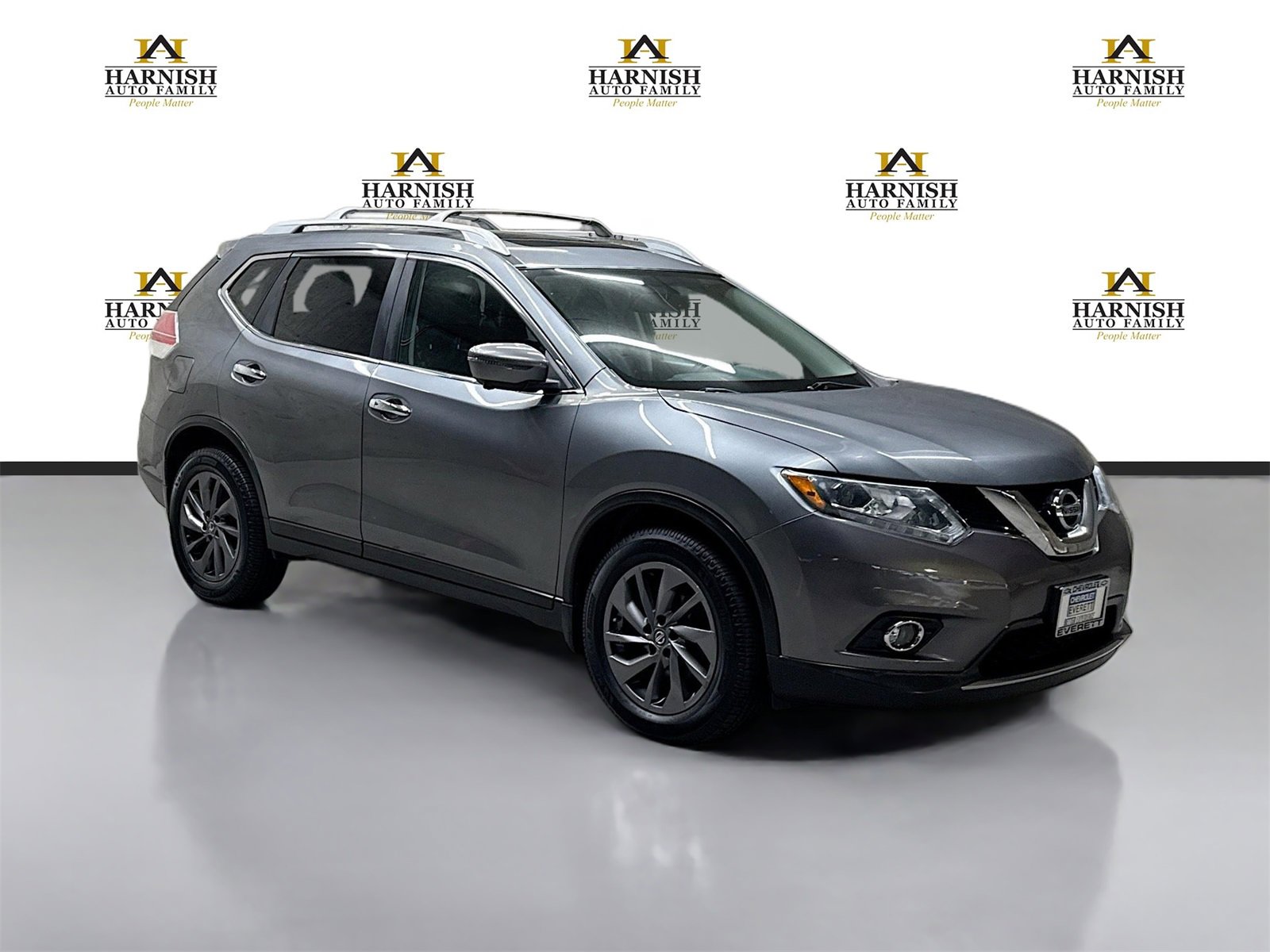 Used 2016 Nissan Rogue SL w/ SL Premium Package image 3