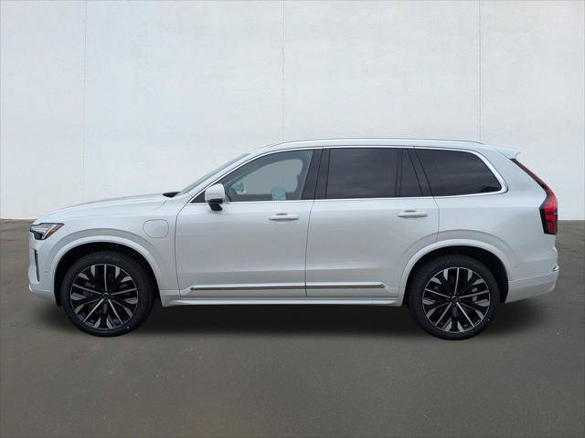 New 2026 Volvo XC90 T8 Plus w/ Protection Package AWD/4WD image 3