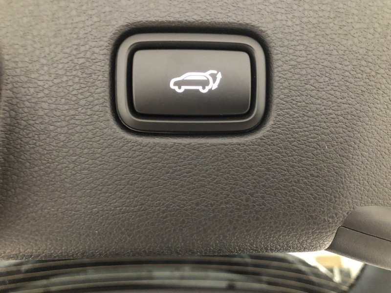 New 2026 Kia Sportage SX image 9