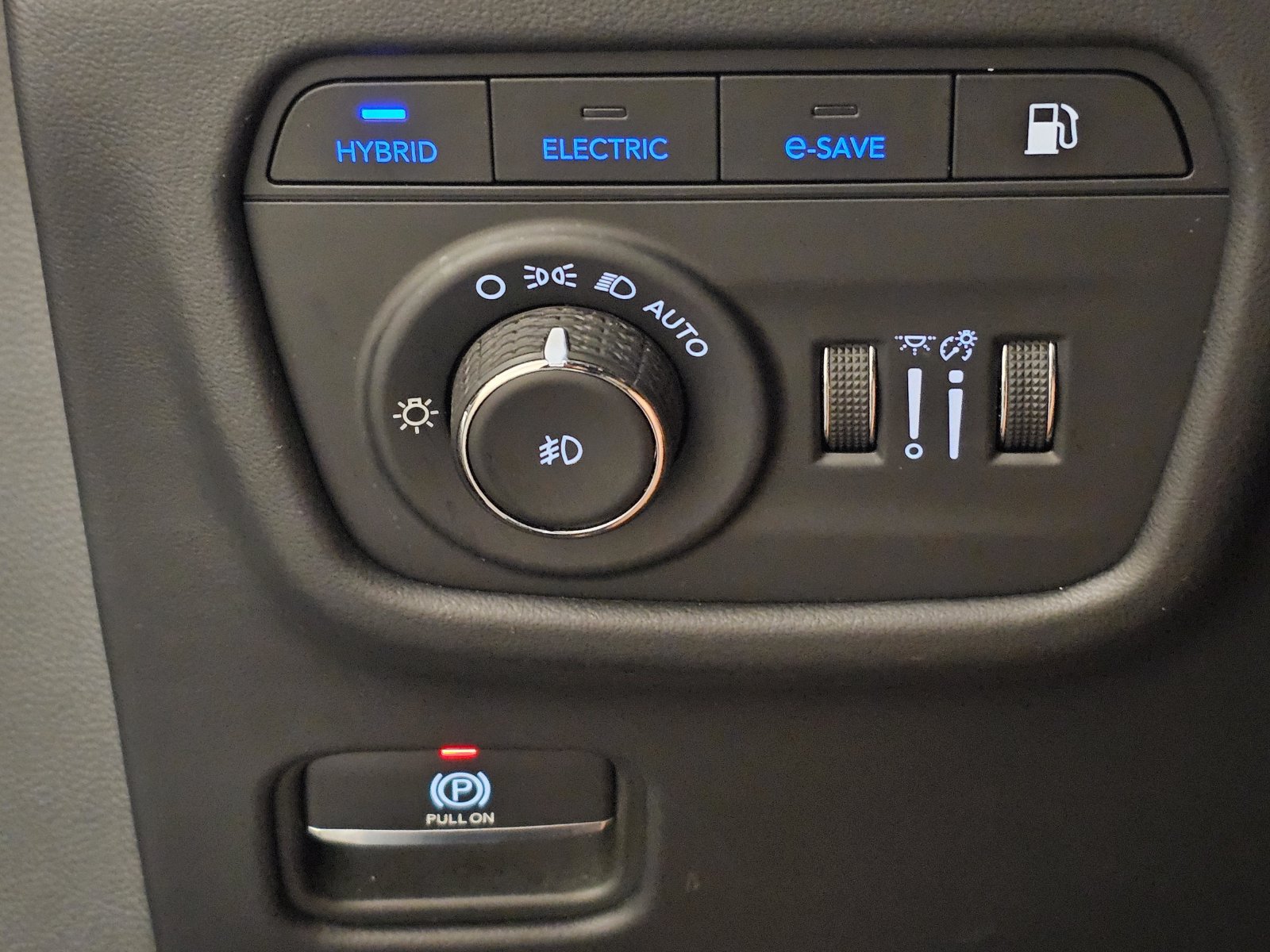 Used 2022 Jeep Grand Cherokee Summit AWD/4WD image 29