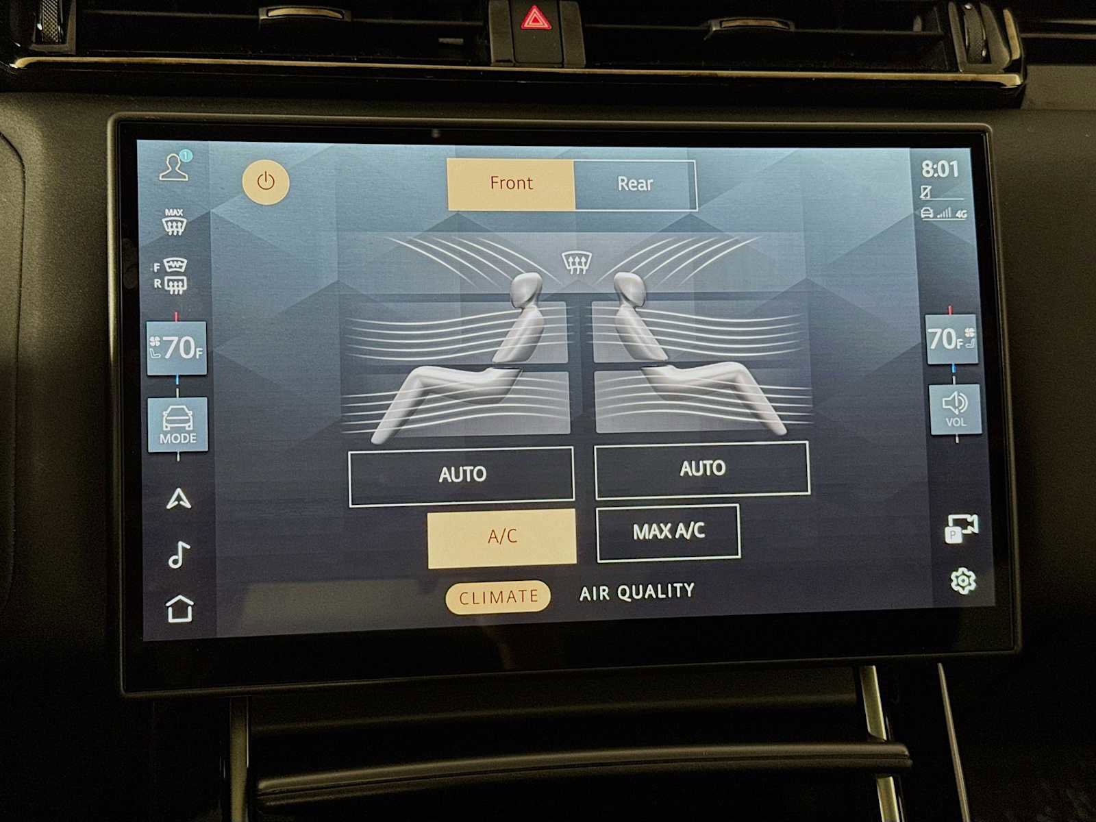 Used 2025 Land Rover Range Rover Velar Dynamic SE image 17