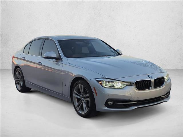 Used 2017 BMW 330e image 3