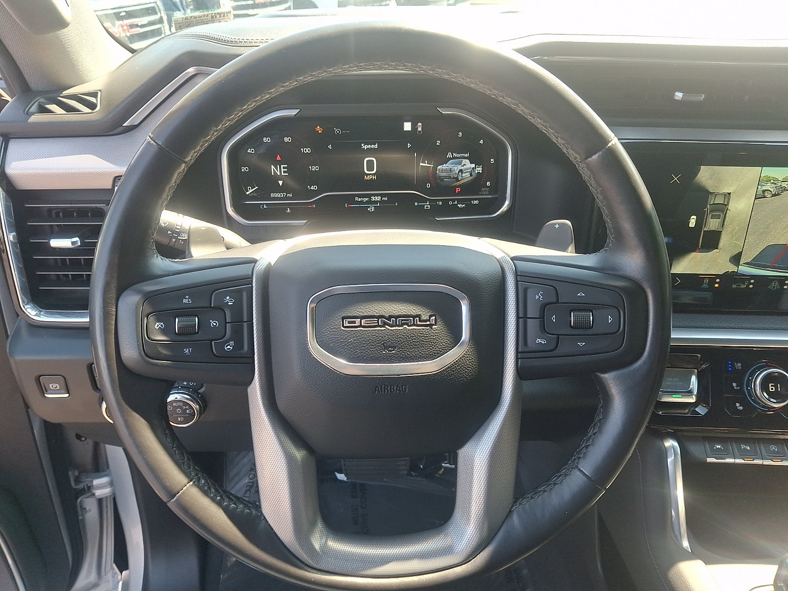 Used 2022 GMC Sierra 1500 Denali AWD/4WD image 19