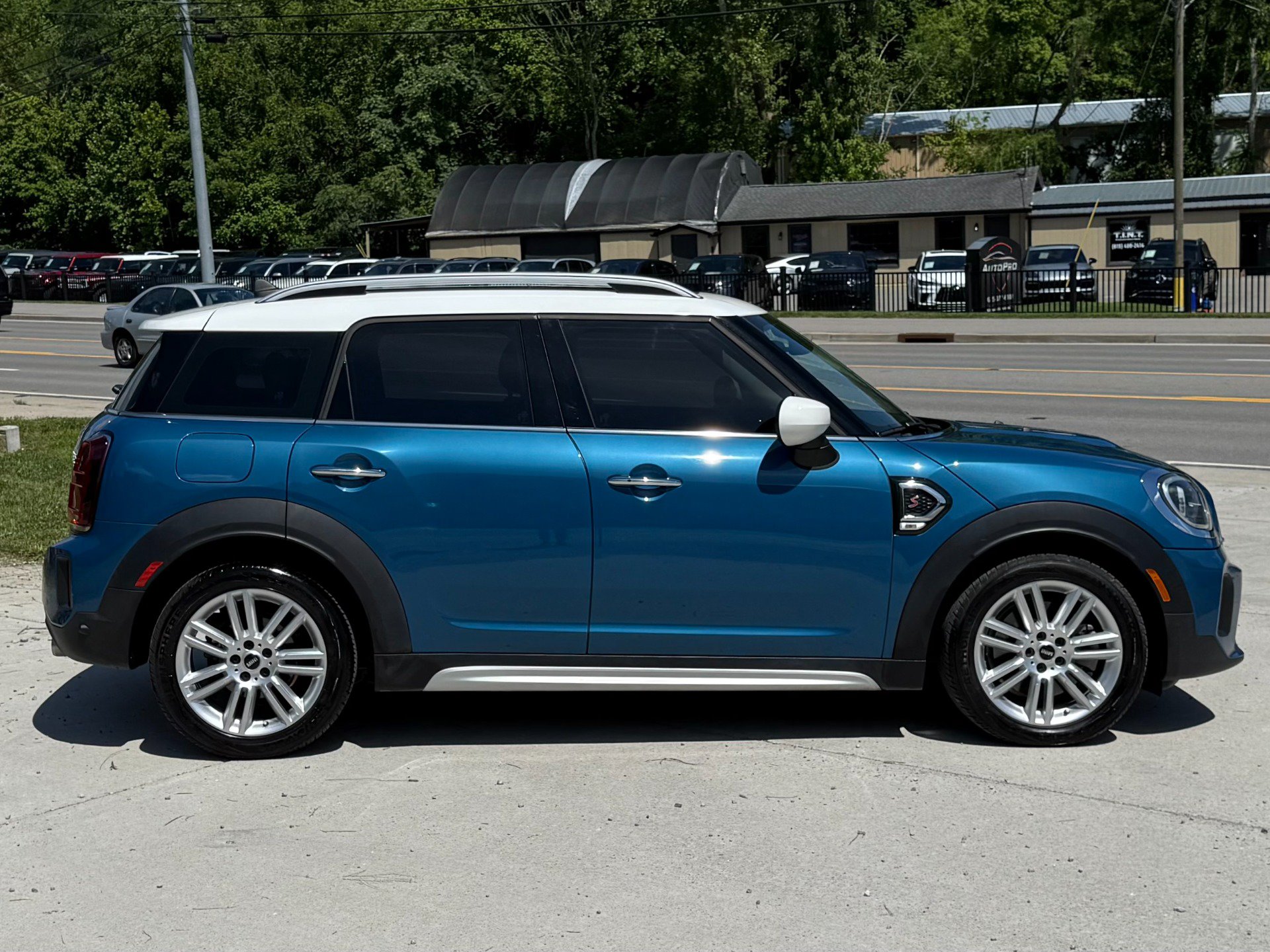 Used 2024 MINI Cooper Countryman S FWD image 7