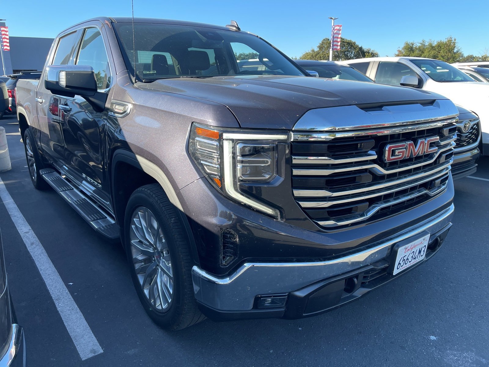 Used 2022 GMC Sierra 1500 SLT w/ SLT Premium Package