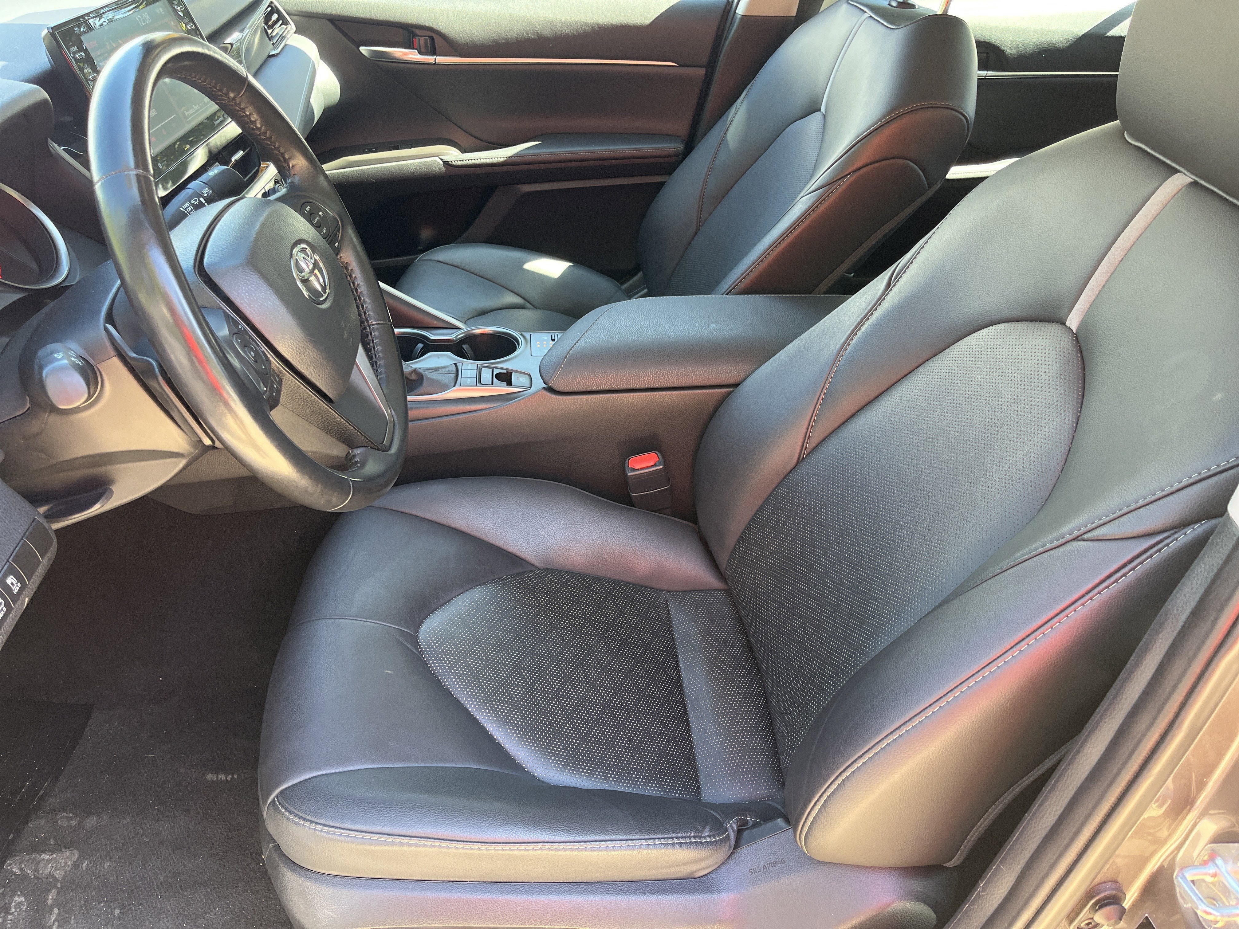 Used 2024 Toyota Camry XSE image 19