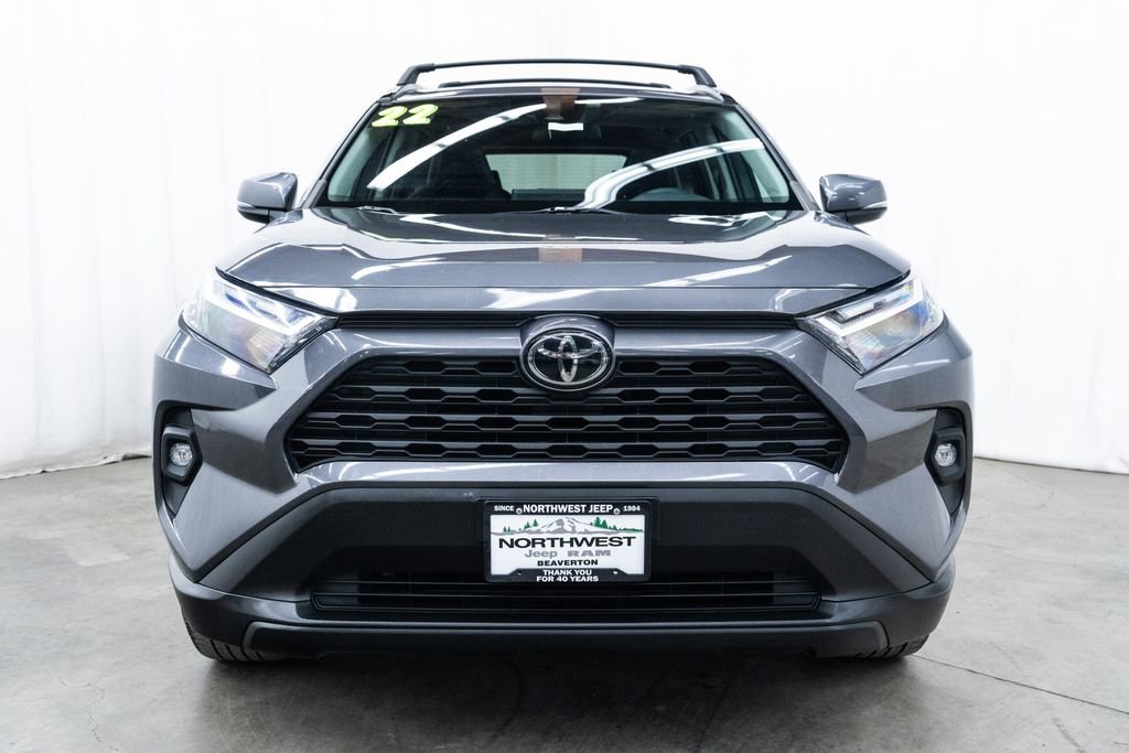 Used 2022 Toyota RAV4 XLE Premium AWD/4WD image 2