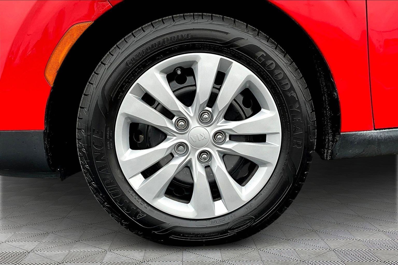 Used 2020 Kia Soul LX image 33