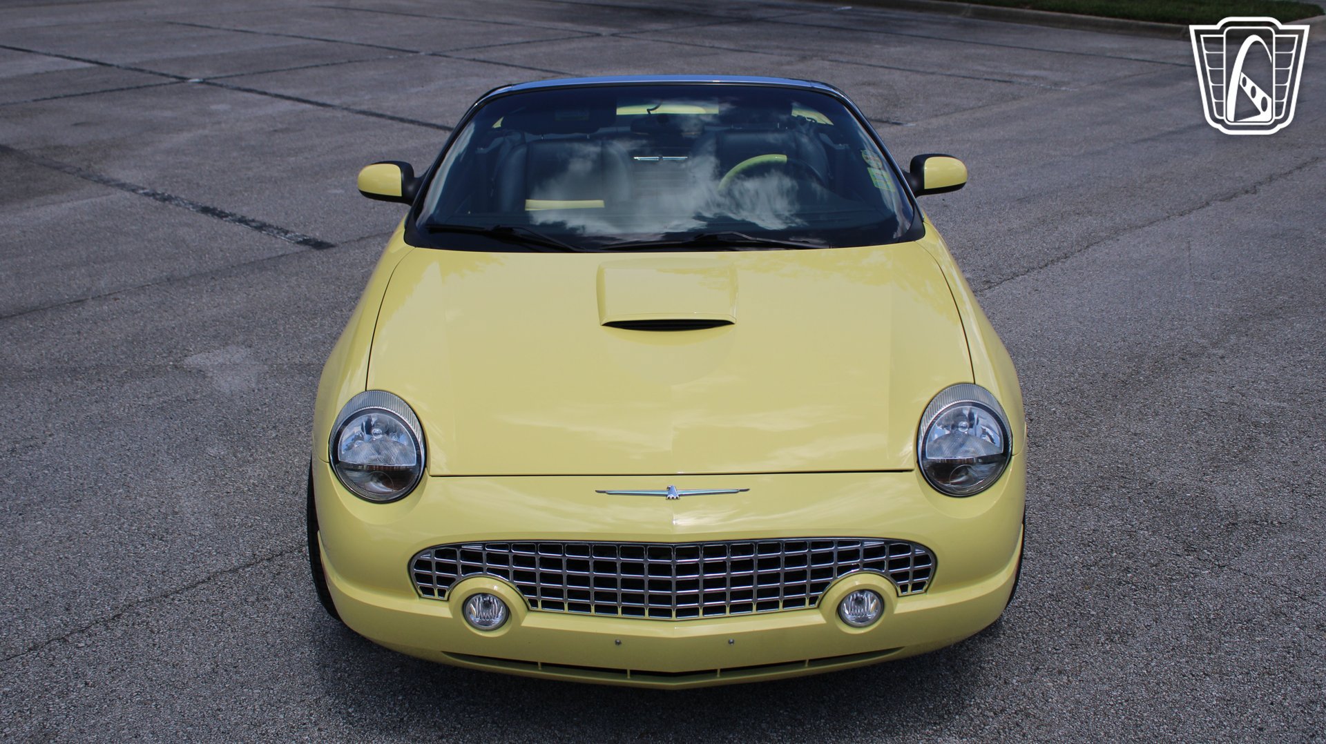 Used 2002 Ford Thunderbird RWD image 7