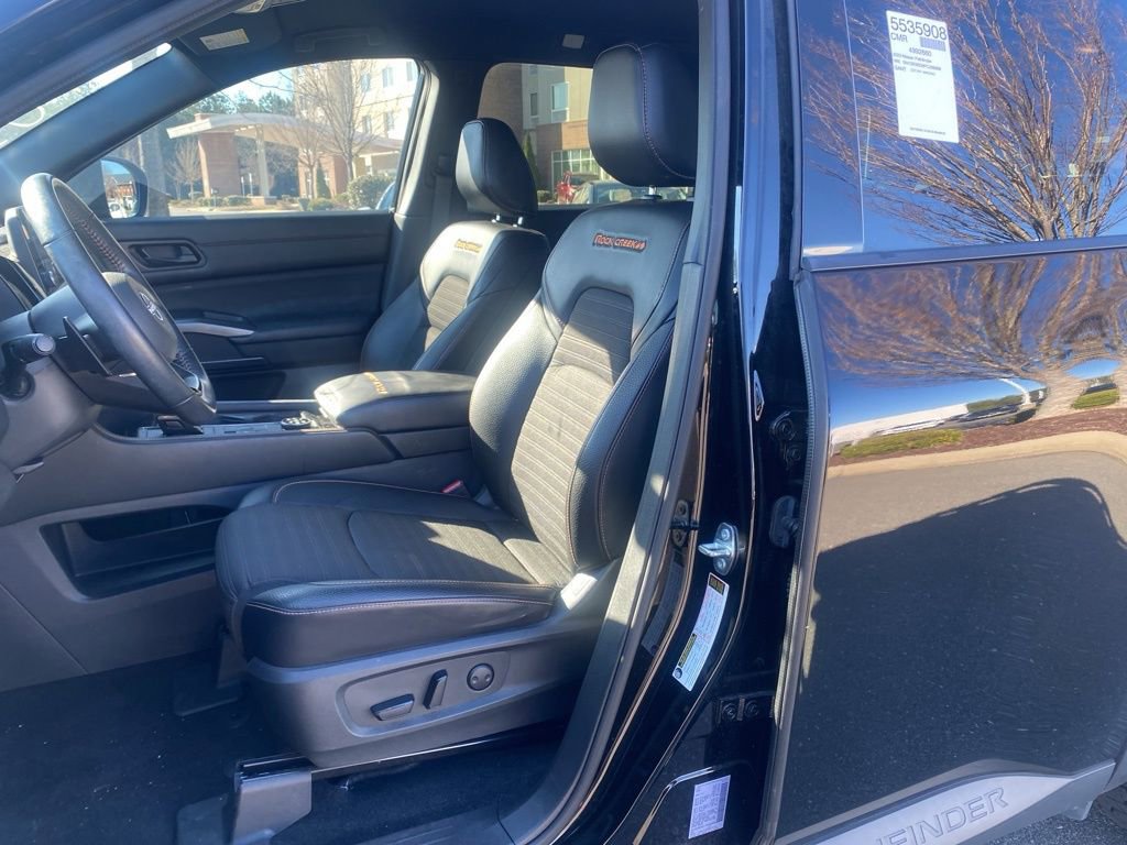 Used 2023 Nissan Pathfinder Rock Creek image 15