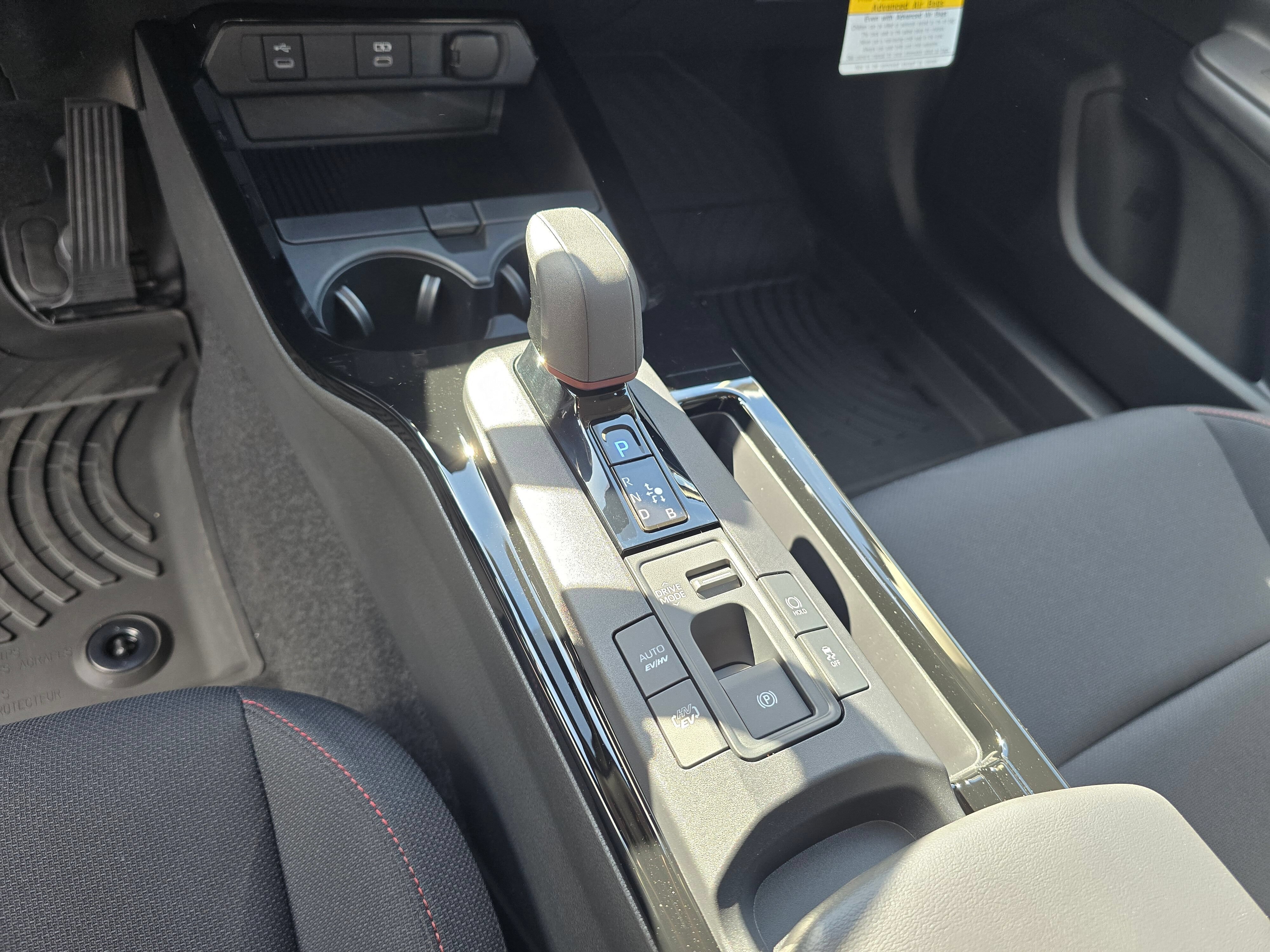 Certified 2026 Toyota Prius Plug-In Hybrid FWD image 41
