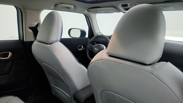 Used 2025 MINI Cooper S FWD image 41
