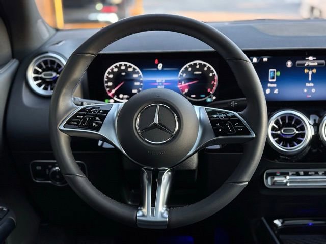 Used 2026 Mercedes-Benz GLA 250 4MATIC image 27