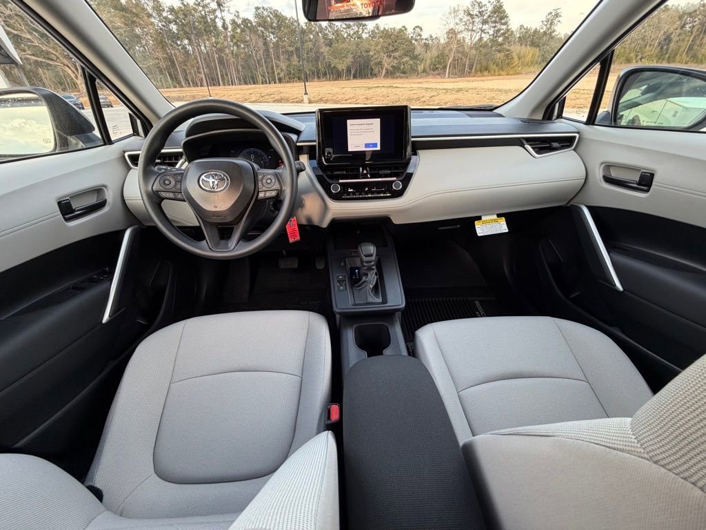 New 2026 Toyota Corolla Cross L image 15