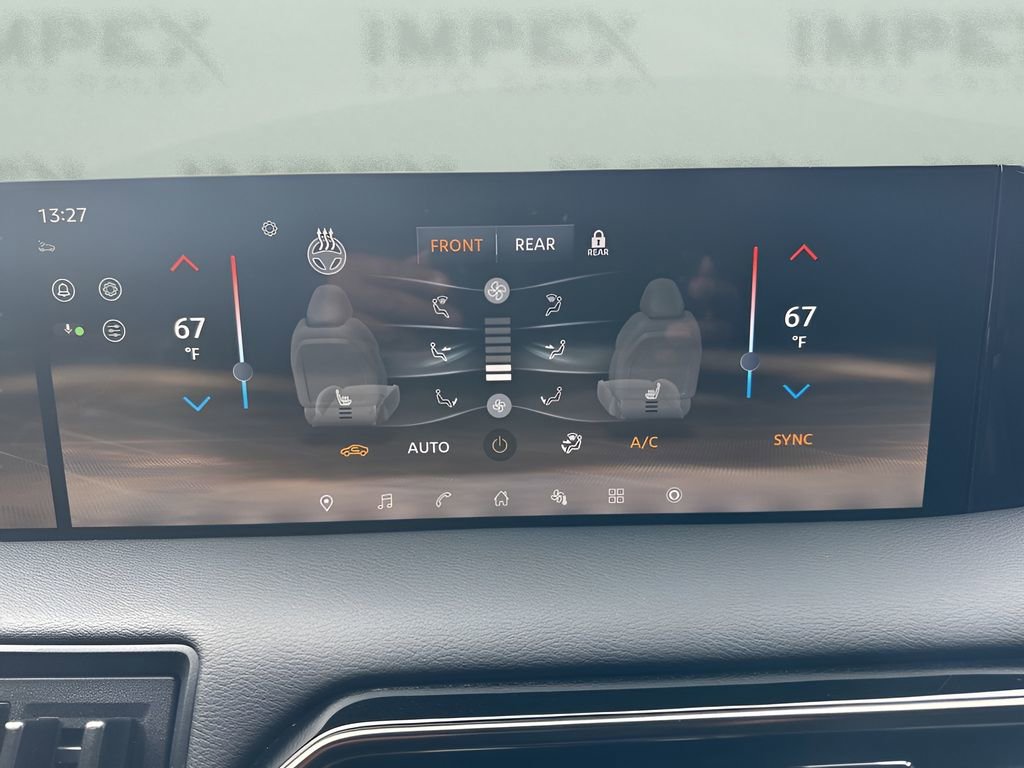 Used 2025 Nissan Armada PRO-4X image 20