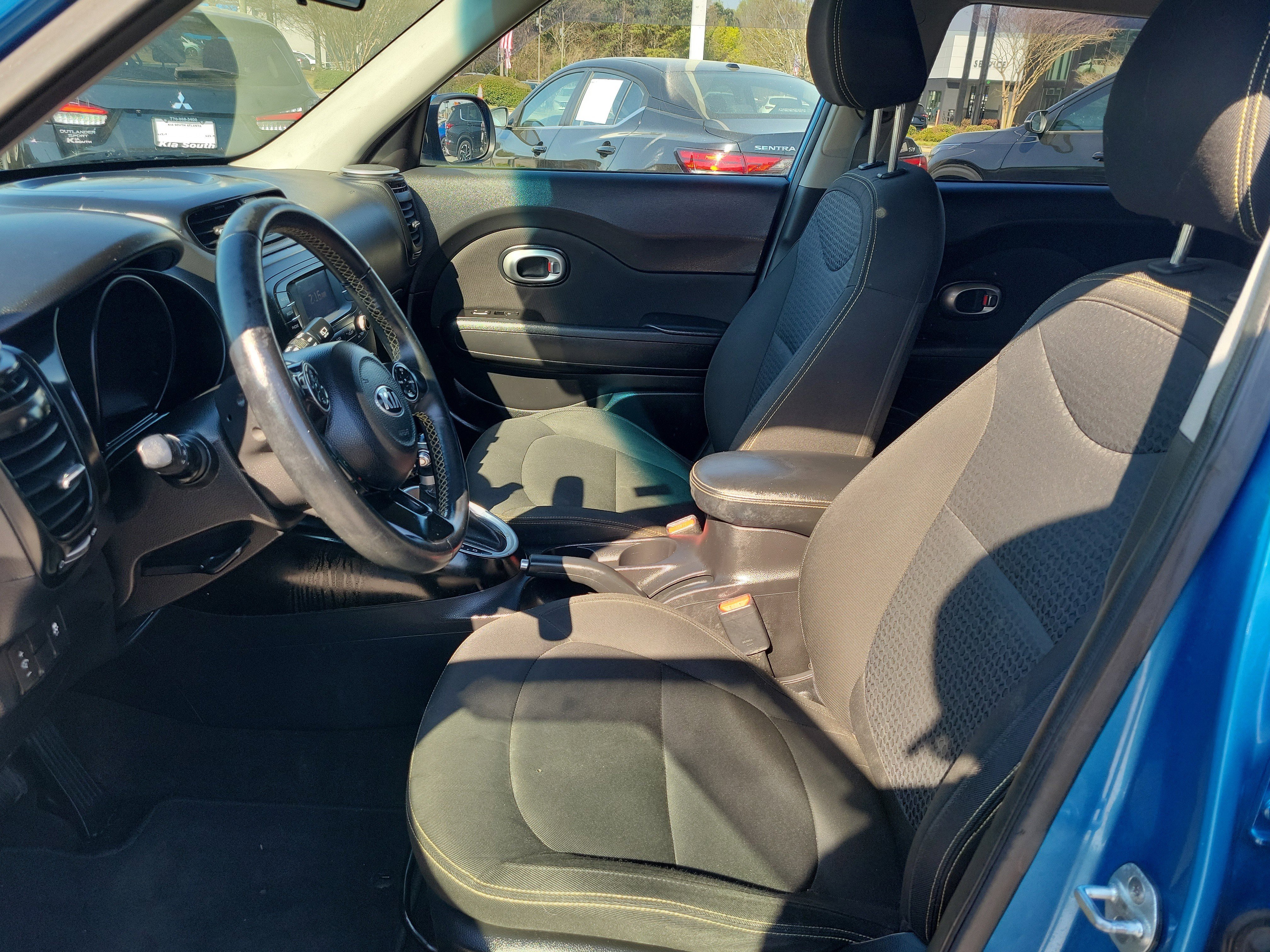 Used 2016 Kia Soul + w/ Designer's Package image 17