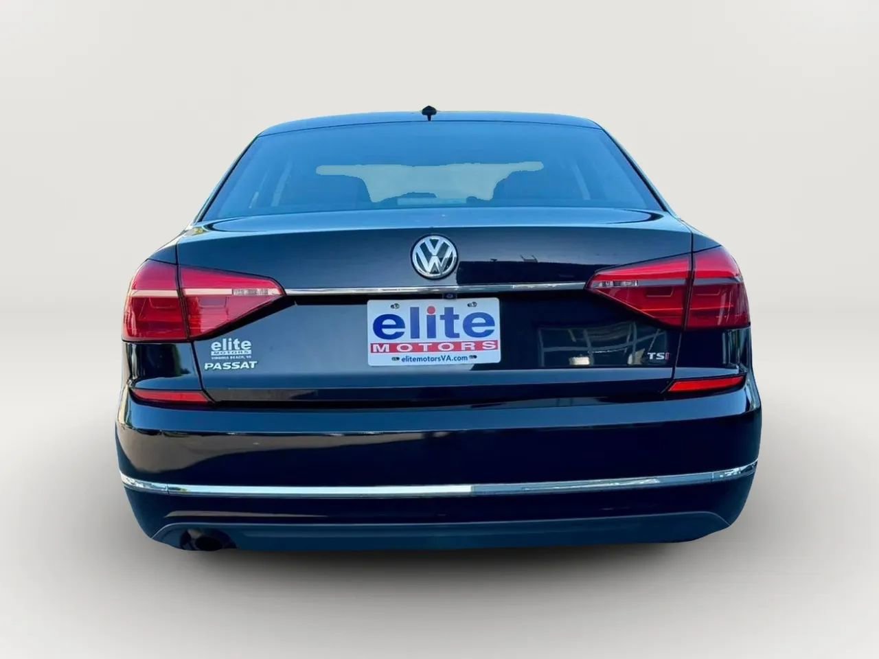 Used 2016 Volkswagen Passat 1.8T S FWD image 6