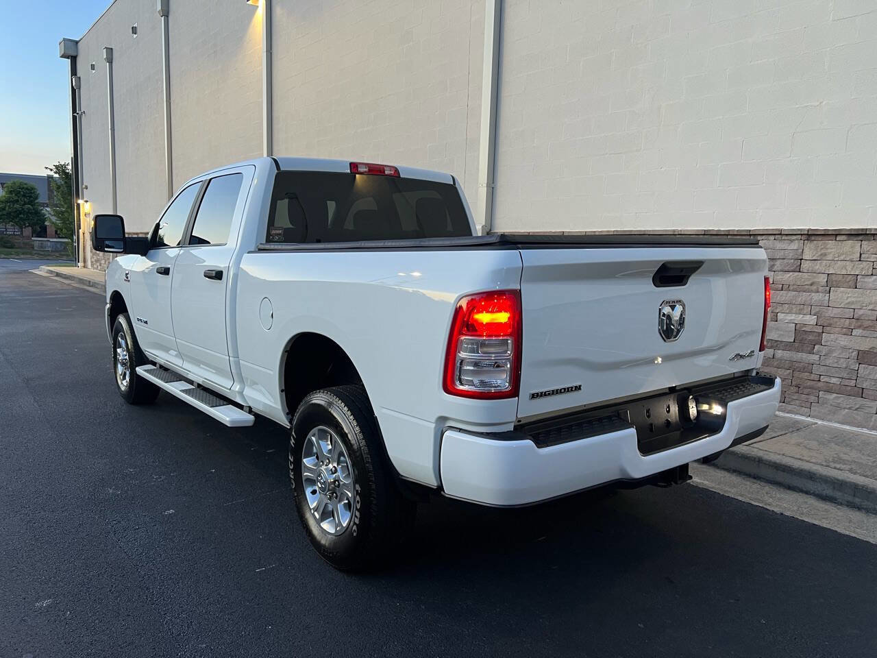 Used 2023 RAM 2500 Big Horn w/ Level 1 Equipment Group image 4