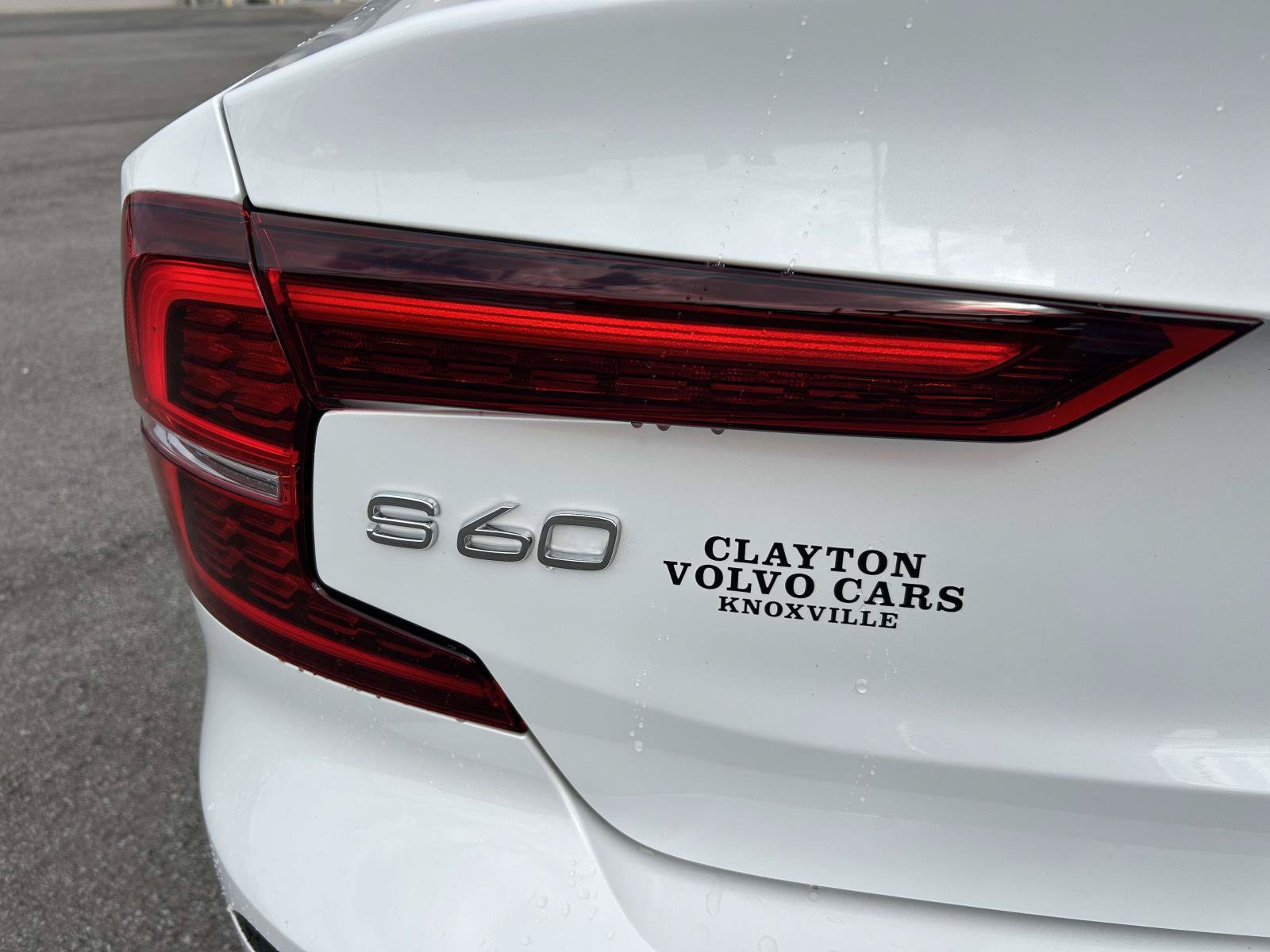 Certified 2024 Volvo S60 T8 Plus w/ Climate Package AWD/4WD image 14