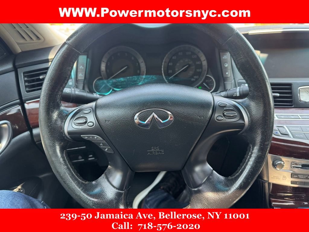 Used 2017 INFINITI Q70 3.7 AWD/4WD image 33