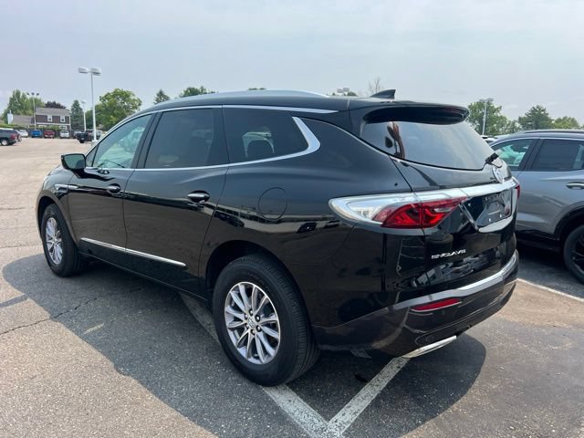 Used 2024 Buick Enclave Essence w/ Trailering Package, 5000 lbs. FWD image 8