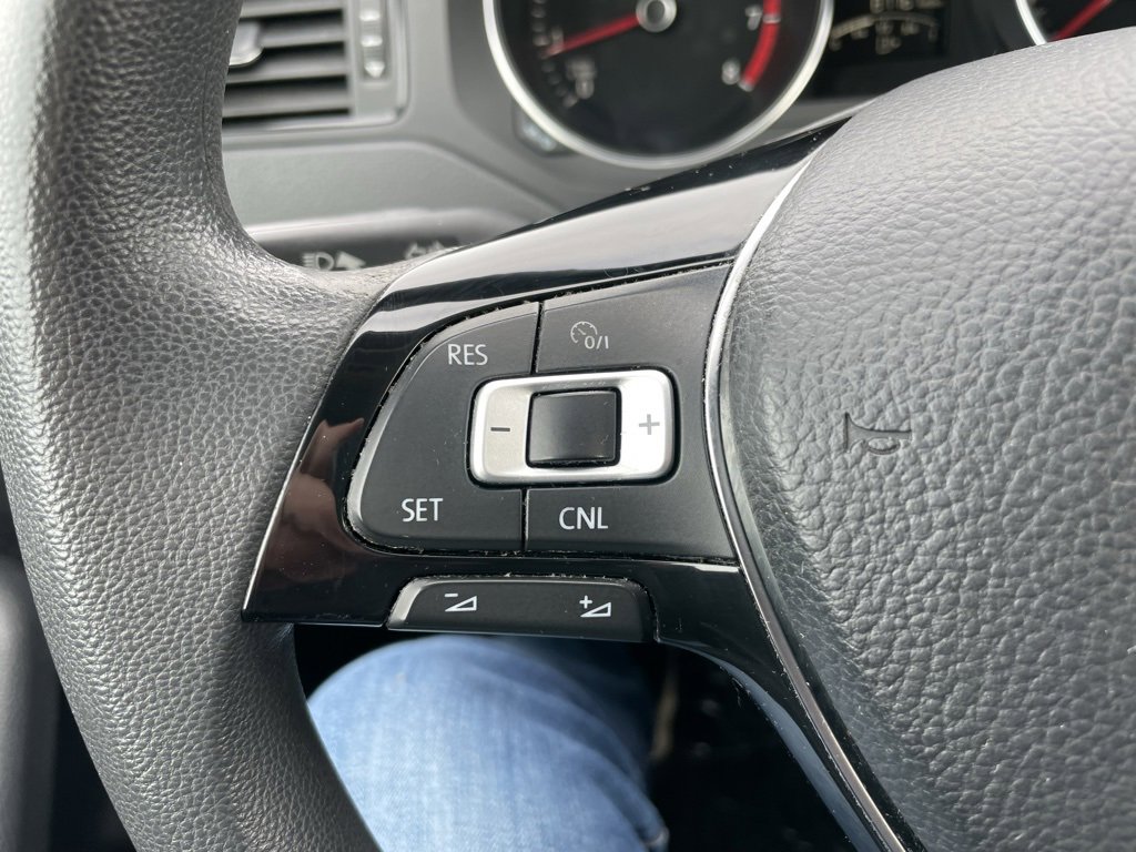Used 2016 Volkswagen Jetta S image 18