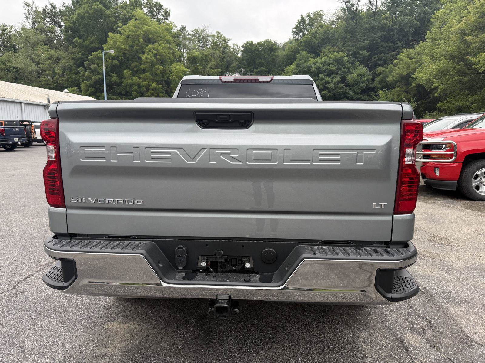 New 2026 Chevrolet Silverado 1500 LT w/ LPO, Liner Protection Package AWD/4WD image 5