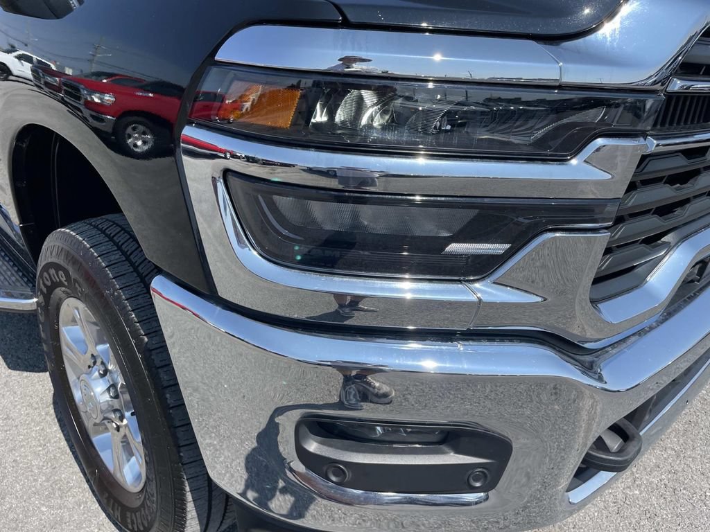 Used 2026 RAM 2500 Big Horn AWD/4WD image 33