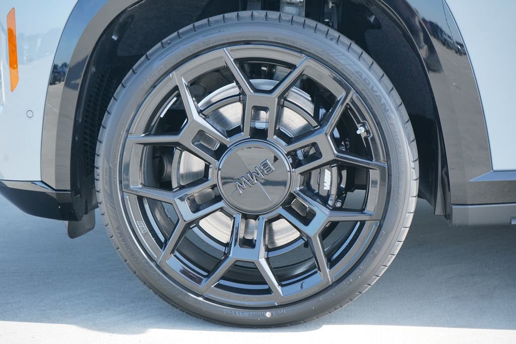 New 2026 BMW XM Label Red w/ M Driver's Package image 5