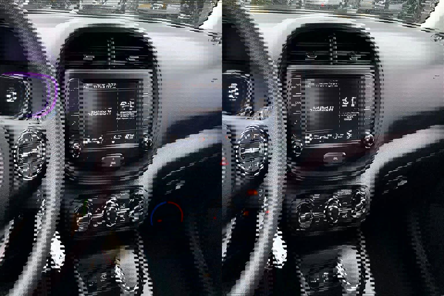 Used 2025 Kia Soul LX w/ LX Technology Package image 6