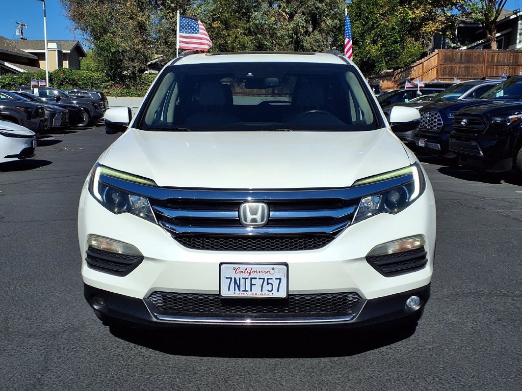 Used 2016 Honda Pilot Touring image 2