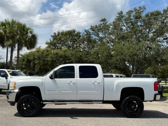 Used 2014 Chevrolet Silverado 2500 LTZ w/ LTZ Plus Package AWD/4WD image 4