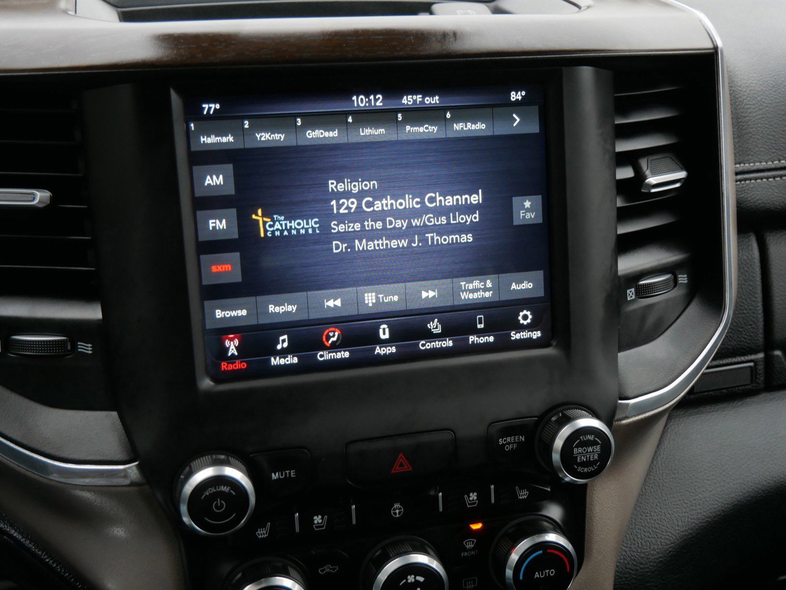 Used 2021 RAM 1500 Laramie image 30