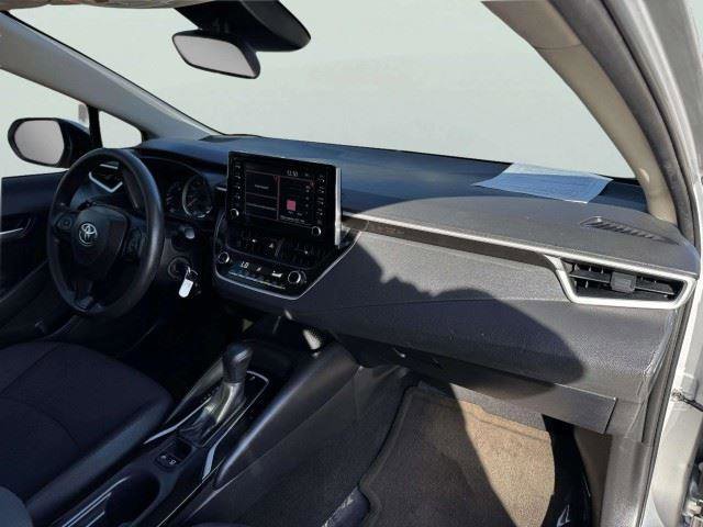 Used 2020 Toyota Corolla LE FWD image 46