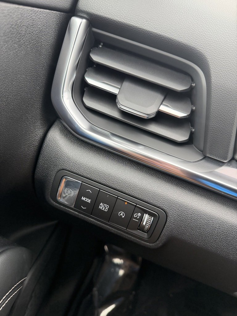 New 2026 GMC Terrain Elevation w/ Elevation Premium Package image 12