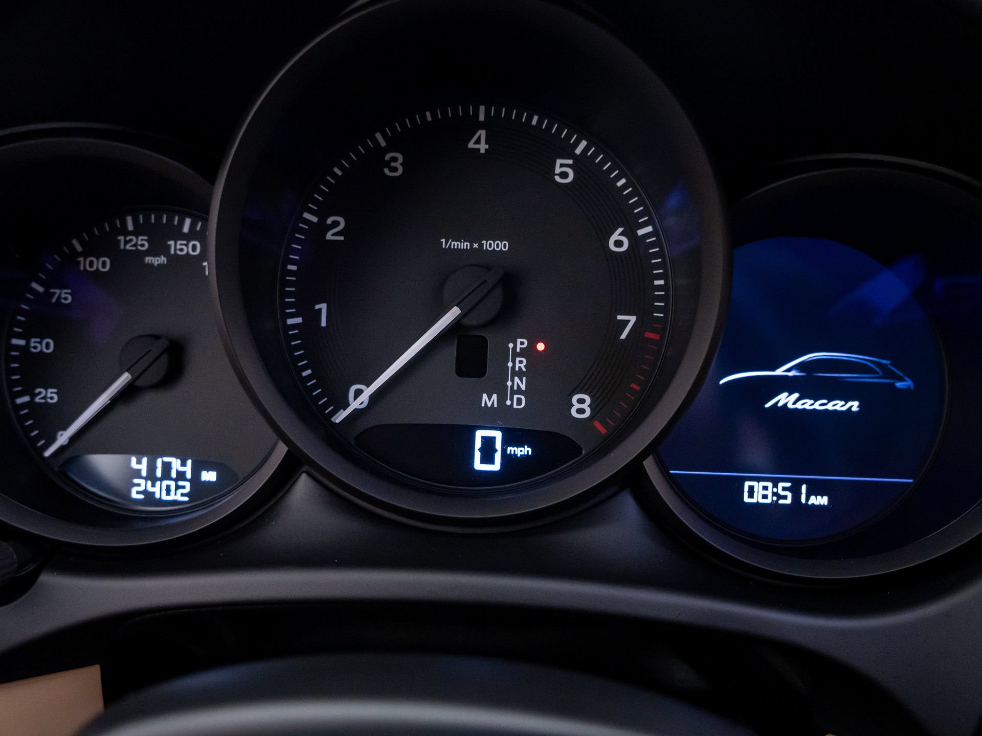 Certified 2026 Porsche Macan AWD/4WD image 21