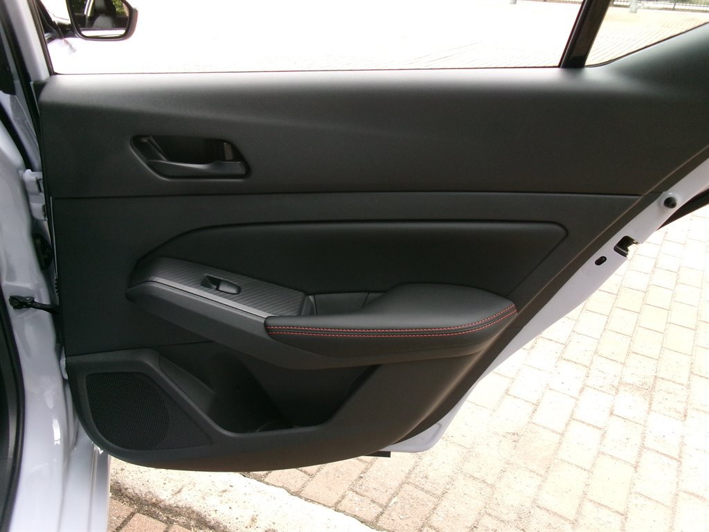 Used 2026 Nissan Altima 2.5 SR FWD image 27