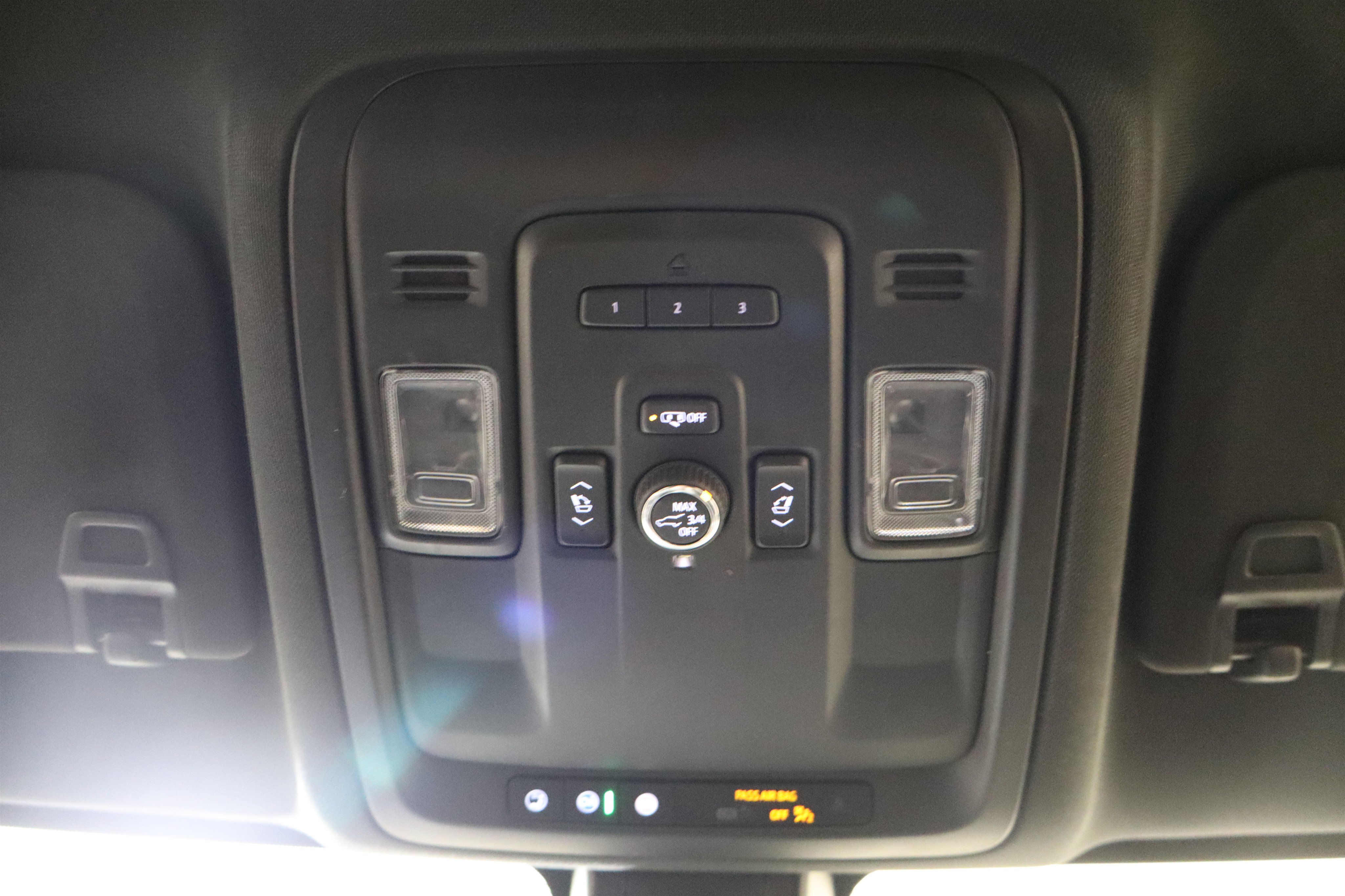 Used 2021 Chevrolet Tahoe RST w/ Luxury Package image 25