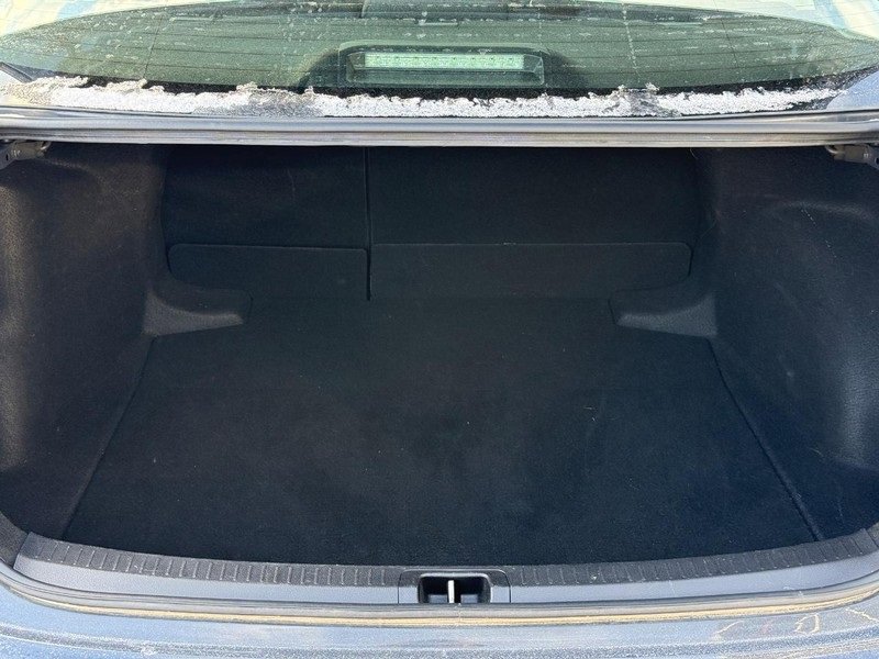 Used 2024 Toyota Corolla LE image 9