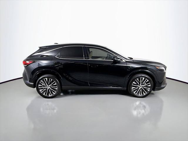 Certified 2023 Lexus RX 350 Premium Plus w/ Cold Area Package FWD image 4