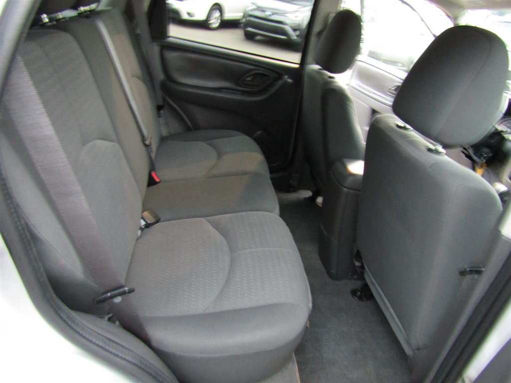 Used 2005 MAZDA Tribute I FWD image 15