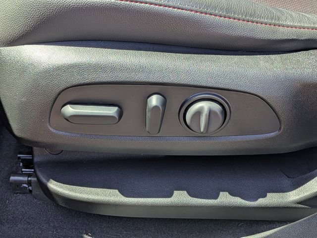 Used 2020 Chevrolet Blazer RS image 21