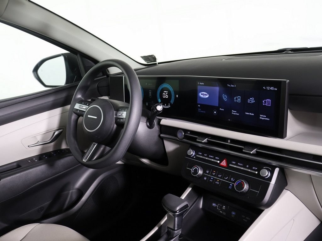 Certified 2025 Hyundai Tucson SE AWD/4WD image 27
