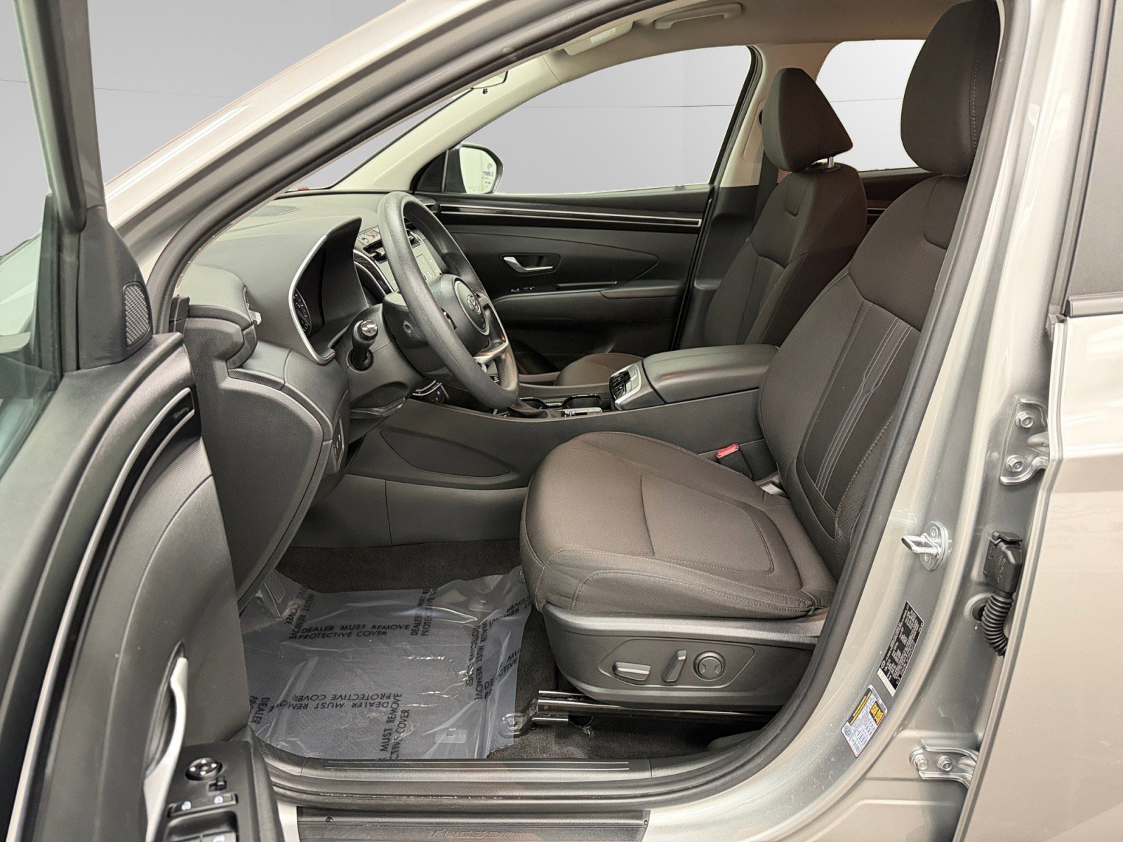 Certified 2023 Hyundai Tucson SEL AWD/4WD image 9