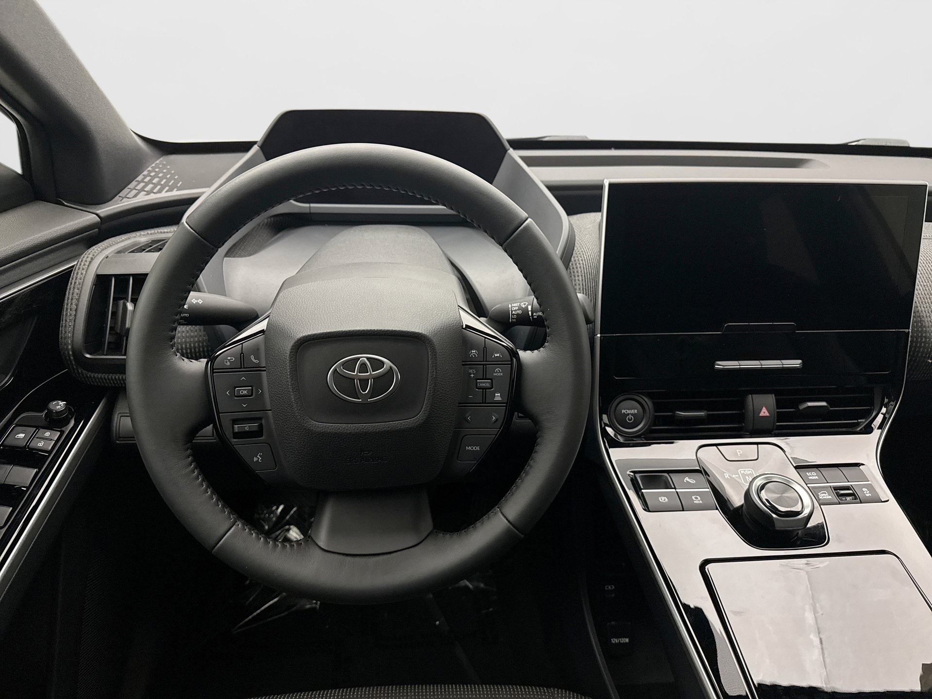 Used 2025 Toyota bZ4X AWD w/ Weather Package image 12